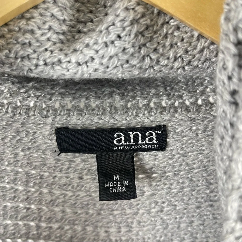 a.n.a Medium Cowl Neck Sweater with Diamond Pattern Bubble Sleeve Pullover